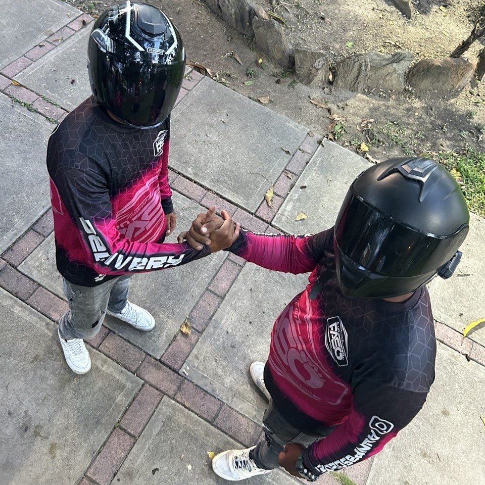 Riders aliados de A Un Paso Delivery en Maracay